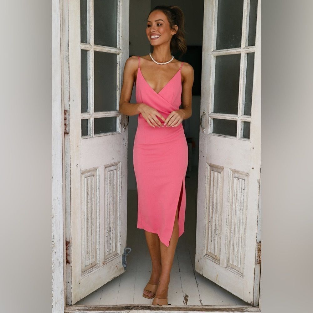 NWT Hello Molly Quiet Dancer Midi Dress in Pink